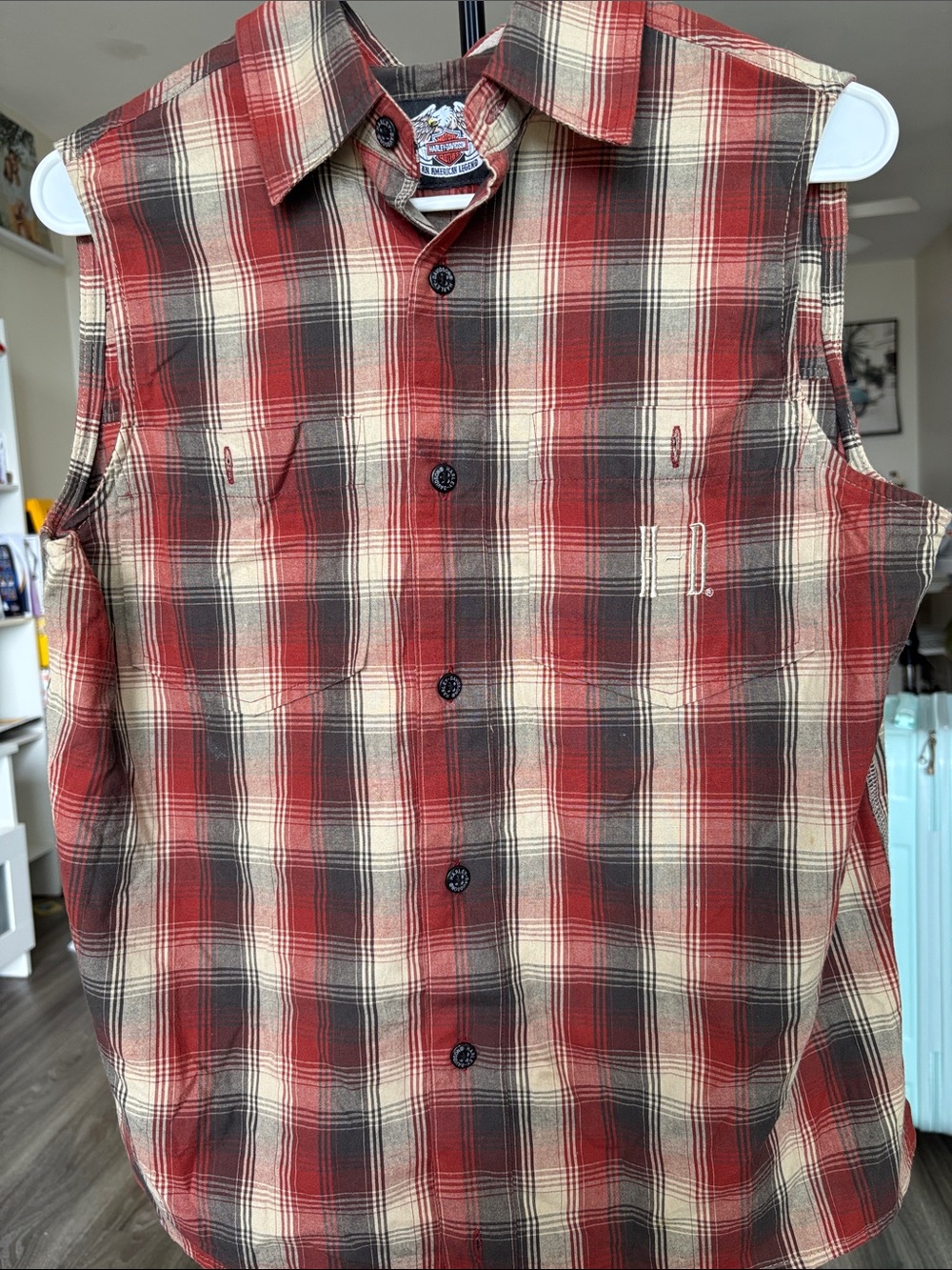Harley-Davidson Red Cream and Black Plaid Sleeveless Button-Down Shirt